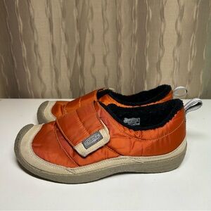 Keen Howser Low Wrap Kid's 3 Orange Slip-On Easy On Velcro Fleece
